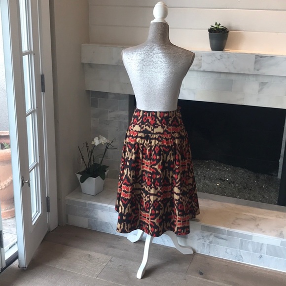Jones New York Ikat Printed Skirt 4 EUC - Picture 4 of 8